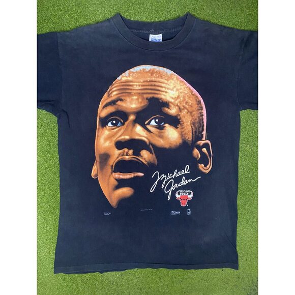 1991 Chicago Bulls - Michael Jordan - Vintage NBA Player T Shirt (Large)